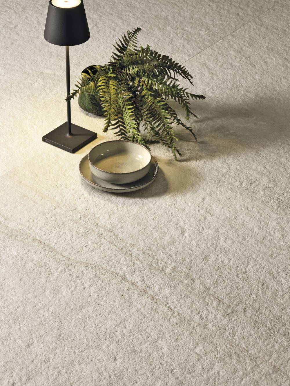 sublime-grey-120x120-strutturato-still-life