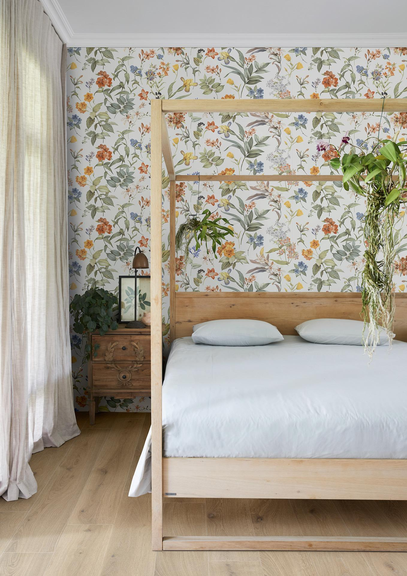 marazzi-white-deco-001-jpg-1920x0-q75-crop