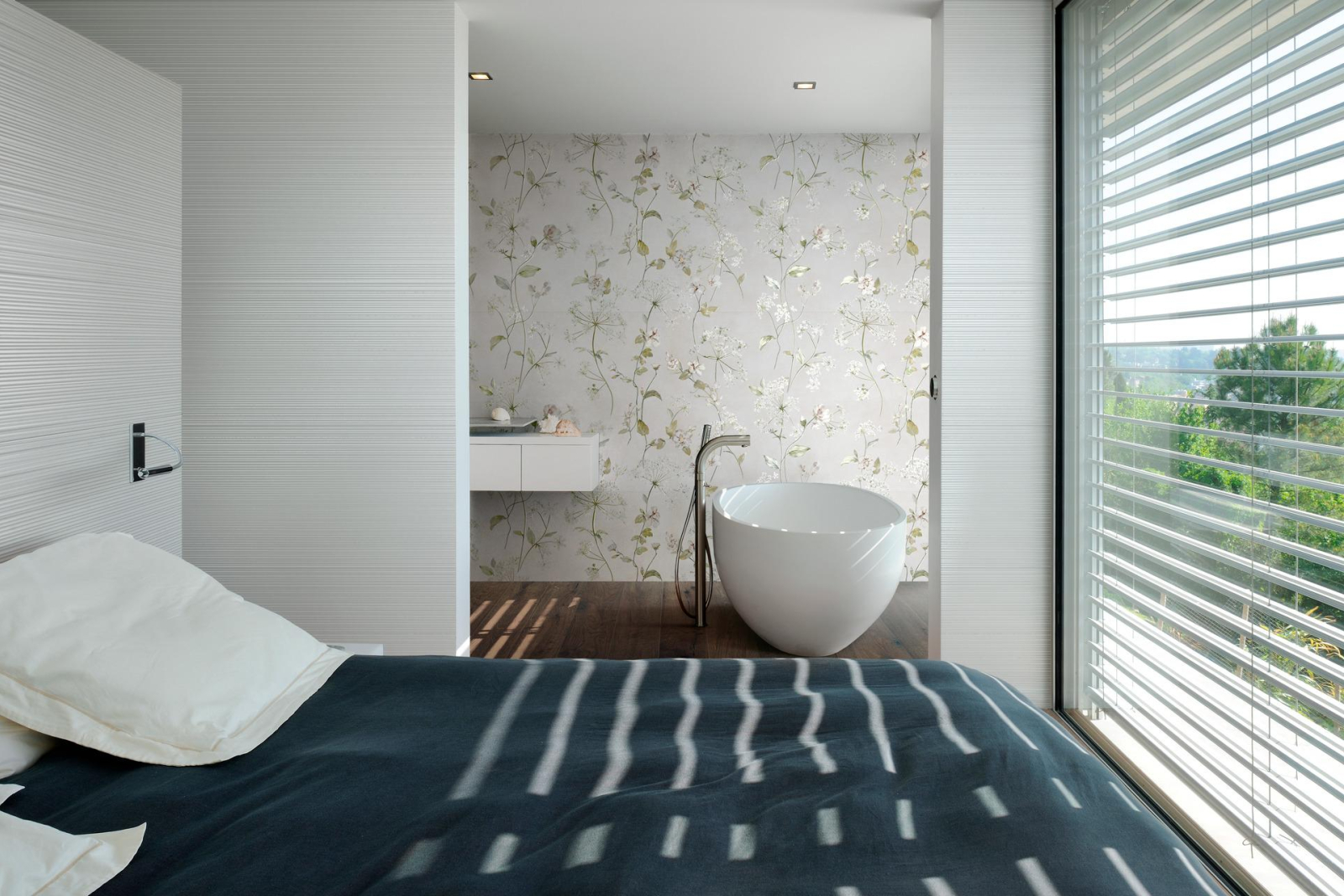 marazzi-white-deco-012-jpg-1920x0-q75-crop